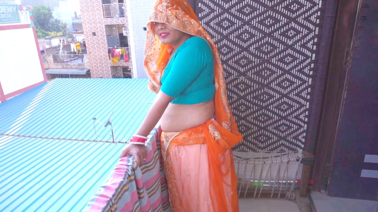 bhaiya ji bina condom ke ghusa de desi village randi ravinadesi deal with new client for fucking her tight pussy at hotel